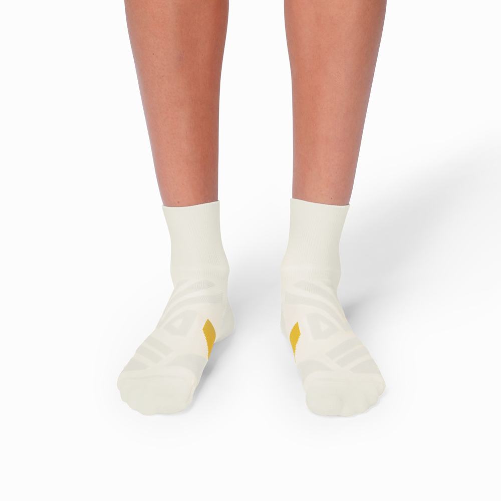 Women's On Mid Running Socks White | USA-2301467